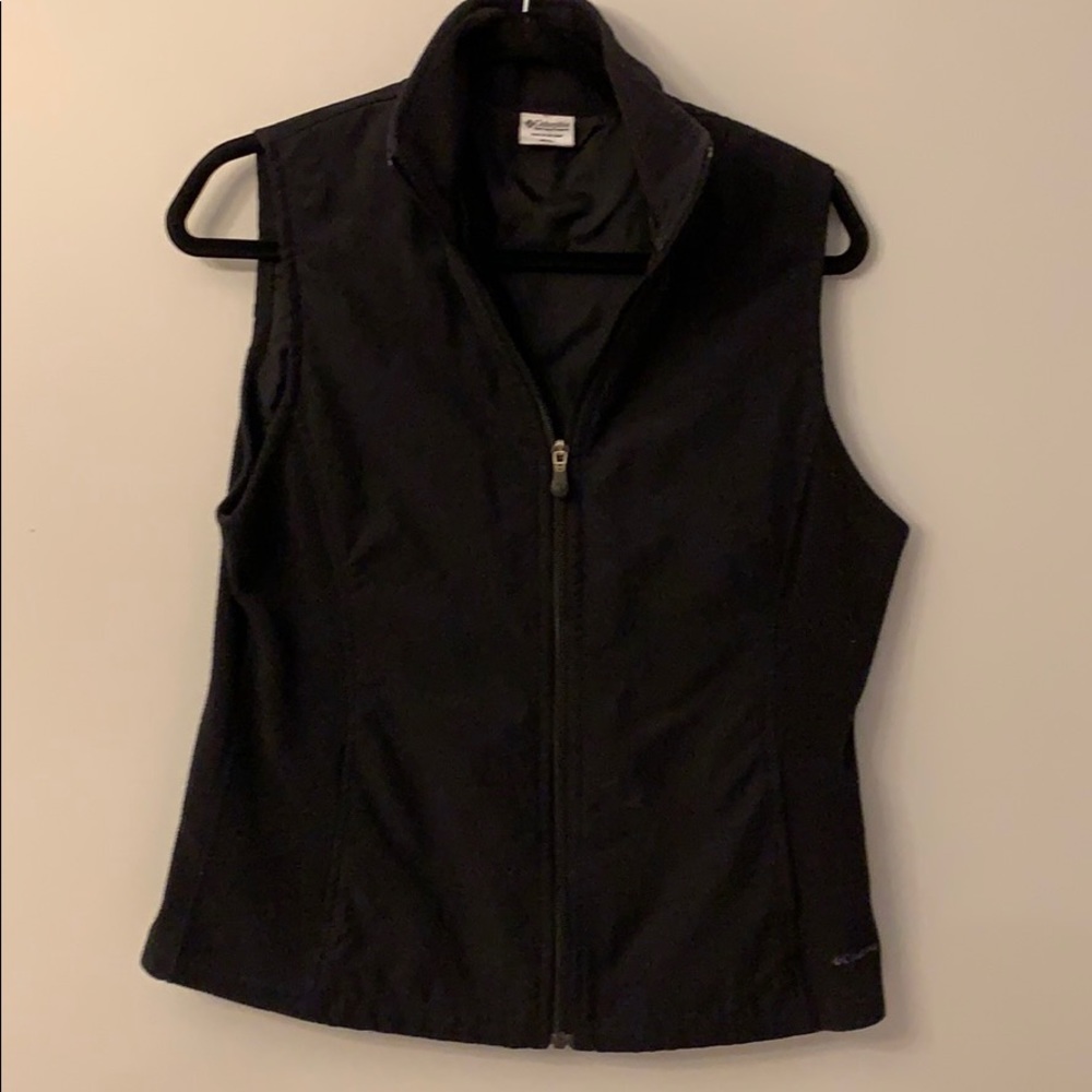 Columbia fleece vest, size medium.